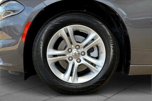 Used 2022 Dodge Charger SXT image 10