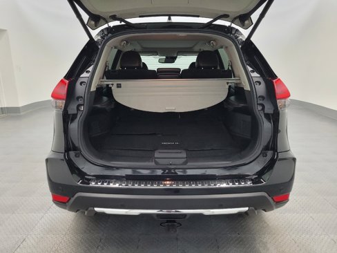 Used 2019 Nissan Rogue SL w/ Premium Package image 29