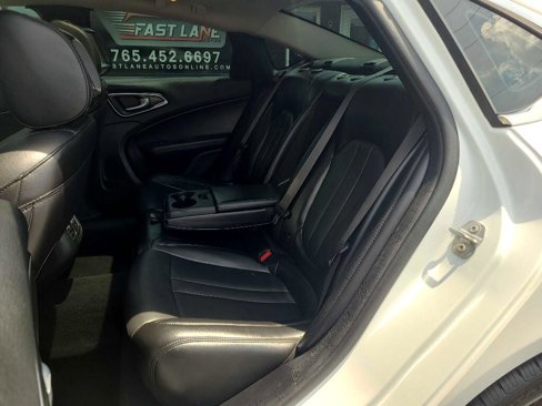 Used 2016 Chrysler 200 C w/ Sun & Sound Group image 12