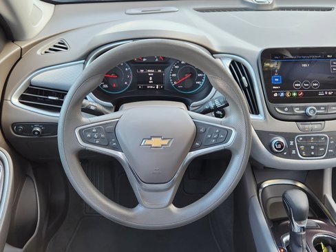 Used 2023 Chevrolet Malibu LT image 26