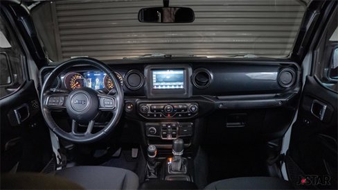 Used 2021 Jeep Gladiator Sport image 25