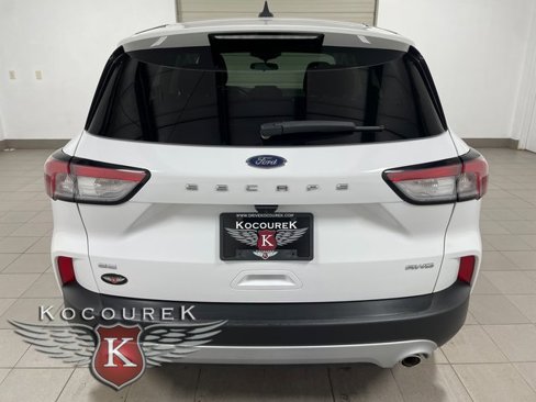 Used 2022 Ford Escape SE w/ Cold Weather Package image 5
