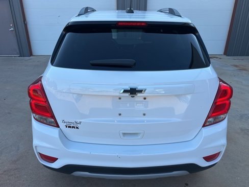 Used 2020 Chevrolet Trax LT w/ Redline Edition image 6