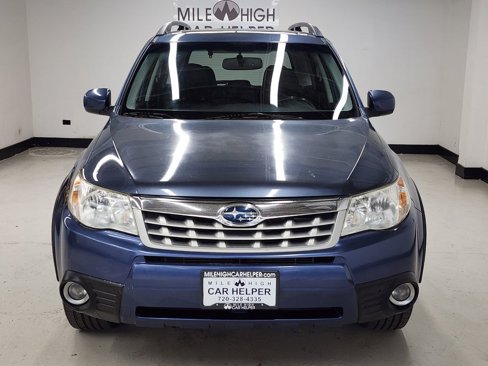 Used 2011 Subaru Forester 2.5X Limited w/ Utility Pkg image 2