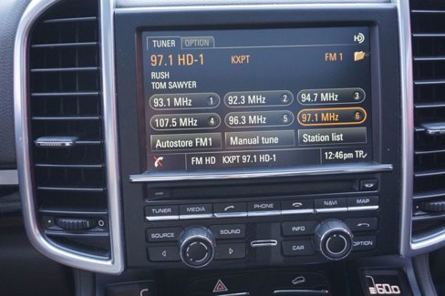 Used 2016 Porsche Cayenne image 29
