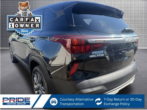 Used 2023 Kia Seltos LX image 4