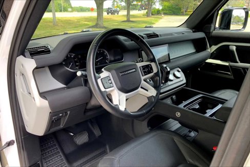 Used 2023 Land Rover Defender 110 S image 17