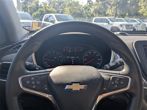 Used 2022 Chevrolet Equinox LS w/ Driver Confidence II Package image 23