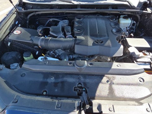 Used 2015 Toyota 4Runner SR5 image 28
