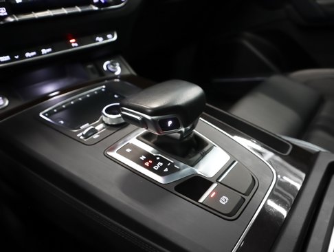 Used 2019 Audi Q5 2.0T Premium Plus image 18