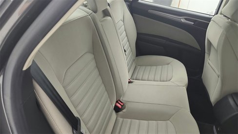 Used 2018 Ford Fusion S image 29