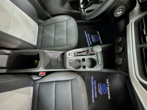 Used 2024 Chevrolet Trax RS image 36