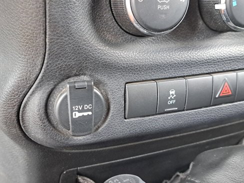 Used 2014 Jeep Wrangler Sport w/ Quick Order Package 23S image 18