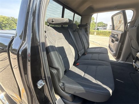 Used 2019 RAM 1500 Big Horn image 25