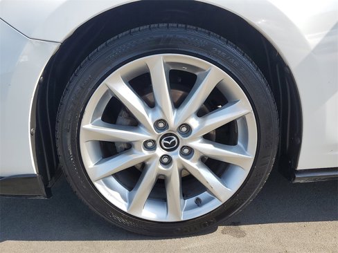 Used 2017 MAZDA MAZDA3 Grand Touring image 21