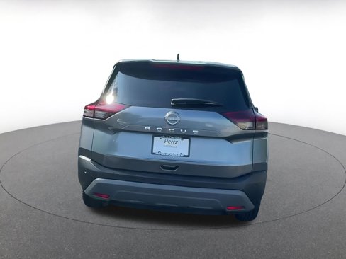Used 2023 Nissan Rogue S image 15