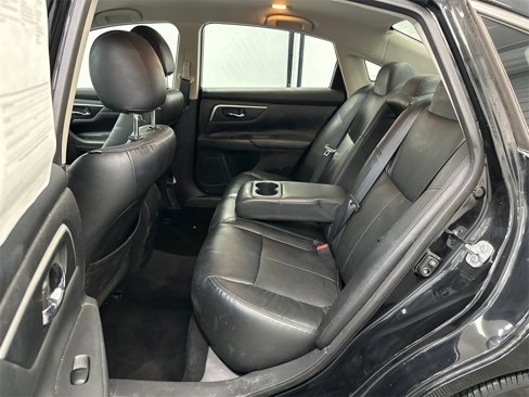 Used 2016 Nissan Altima 2.5 SR image 19
