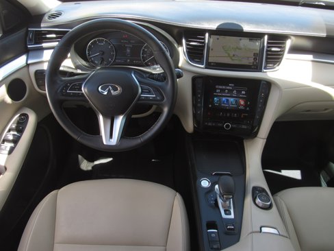 Used 2020 INFINITI QX50 Luxe w/ Navigation Package image 19