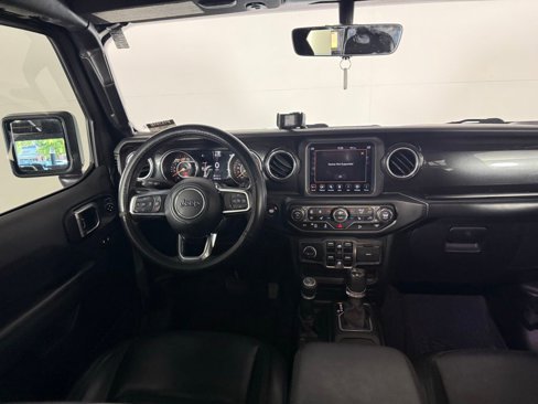 Used 2020 Jeep Wrangler Unlimited Sahara image 20