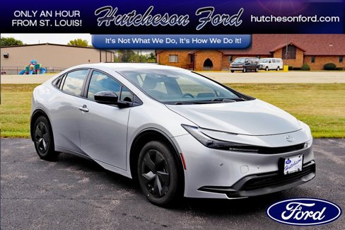 Used 2024 Toyota Prius Limited image 1