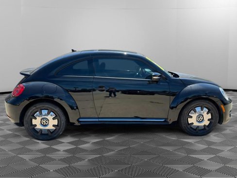 Used 2016 Volkswagen Beetle 1.8T SEL image 2