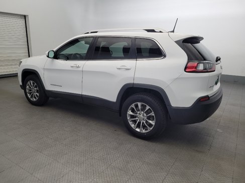 Used 2019 Jeep Cherokee Latitude Plus image 3