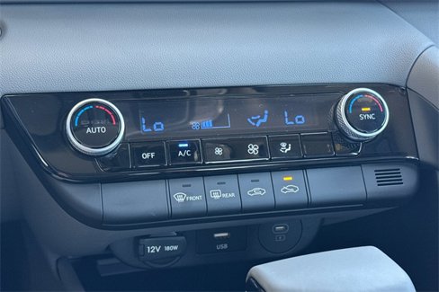 New 2025 Hyundai Elantra Sport image 16