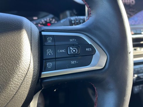 Used 2022 Jeep Compass Trailhawk w/ Trailhawk Convenience Group image 18