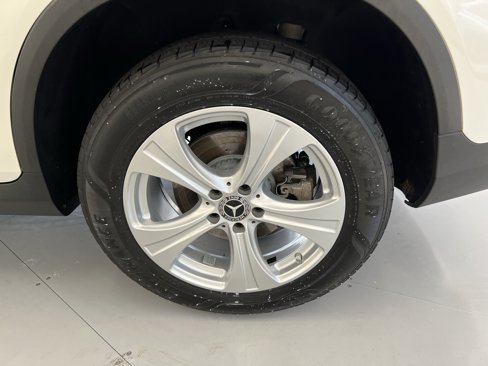 Used 2017 Mercedes-Benz GLC 300 4MATIC w/ Premium 1 Package image 53