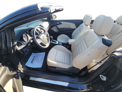 Used 2016 Buick Cascada Premium image 9