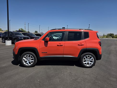 Used 2015 Jeep Renegade Latitude w/ Popular Equipment Group image 8