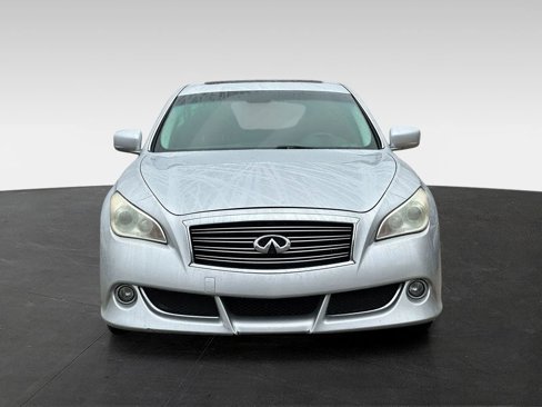 Used 2011 INFINITI M56 x image 2