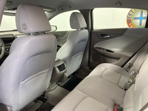 Used 2022 Chevrolet Malibu LT image 13