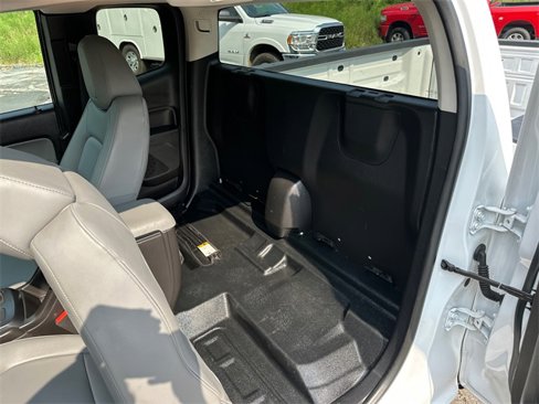 Used 2016 Chevrolet Colorado W/T w/ WT Convenience Package image 24