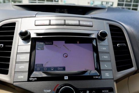 Used 2015 Toyota Venza Limited image 8