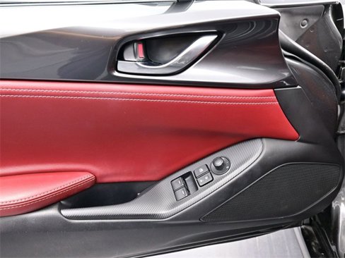 Used 2020 MAZDA MX-5 Miata RF Grand Touring image 11