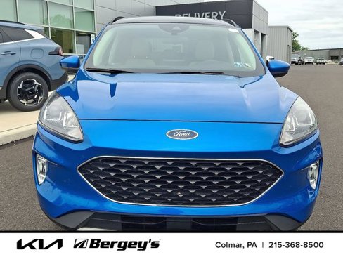 Used 2020 Ford Escape SEL image 2