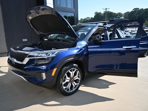 Used 2021 Kia Seltos SX image 9