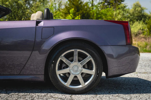 Used 2004 Cadillac XLR image 87
