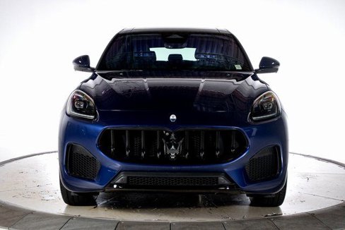 Used 2024 Maserati Grecale Modena image 9