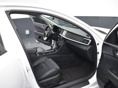 Used 2020 Kia Optima Premium image 6