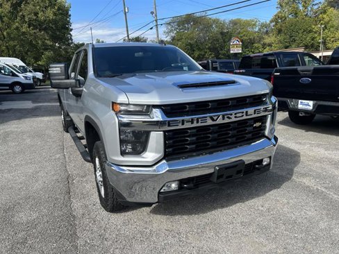 Used 2023 Chevrolet Silverado 2500 LT w/ Convenience Package image 9