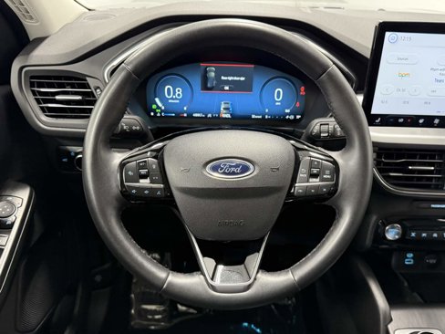 Used 2023 Ford Escape Platinum image 16