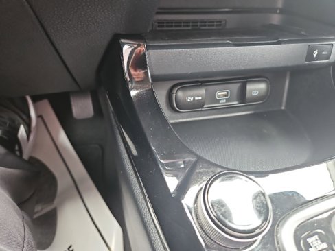 Used 2021 Kia Seltos SX image 15