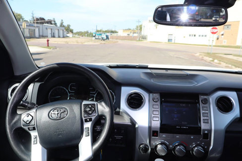Used 2018 Toyota Tundra SR5 w/ SR5 Upgrade Package image 7