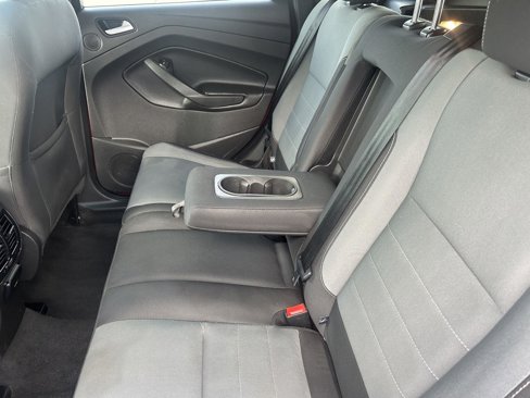 Used 2016 Ford Escape SE w/ Equipment Group 201A image 26