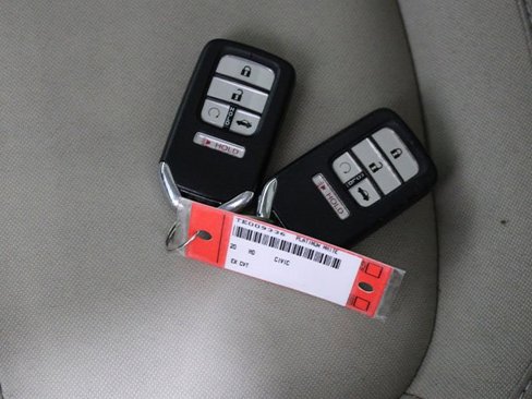 Used 2020 Honda Civic EX image 19