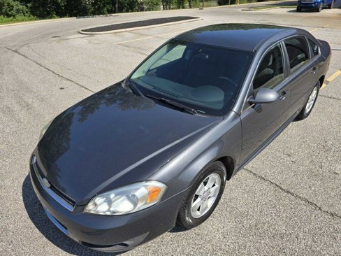 Used 2010 Chevrolet Impala LT image 12