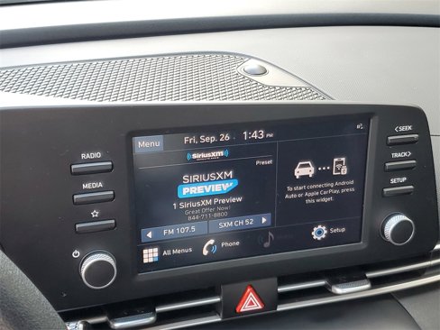 Certified 2023 Hyundai Elantra SEL image 18
