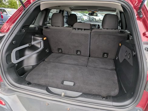Used 2016 Jeep Cherokee Latitude w/ Safety/Convenience Group image 25